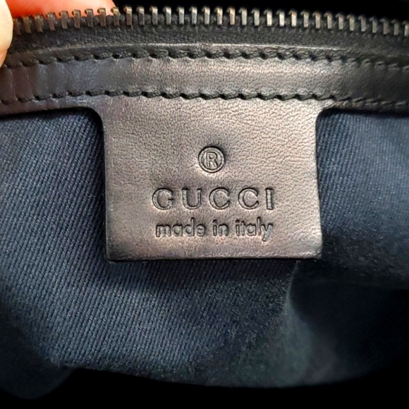 ๐ฎ๐น Gucci Black GG Canvas Monogram Leather Trim Bucket Shoulder Bag ๐ฎ๐น ๐ค๐ค - Picture 15 of 17